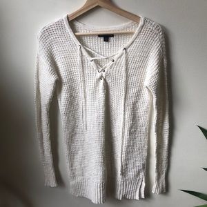 American Eagle Cream Sweater